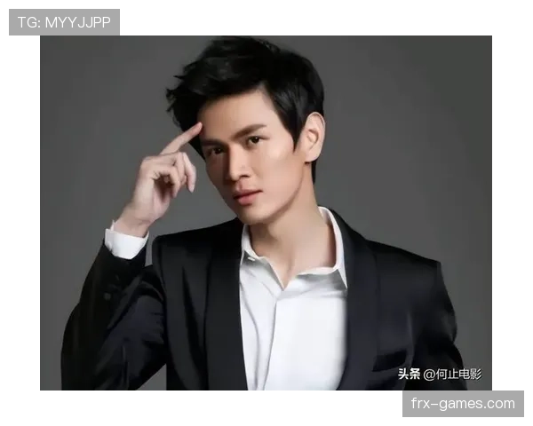 鲍春来赛场上像个教授，私下却像个默默花钱的土豪